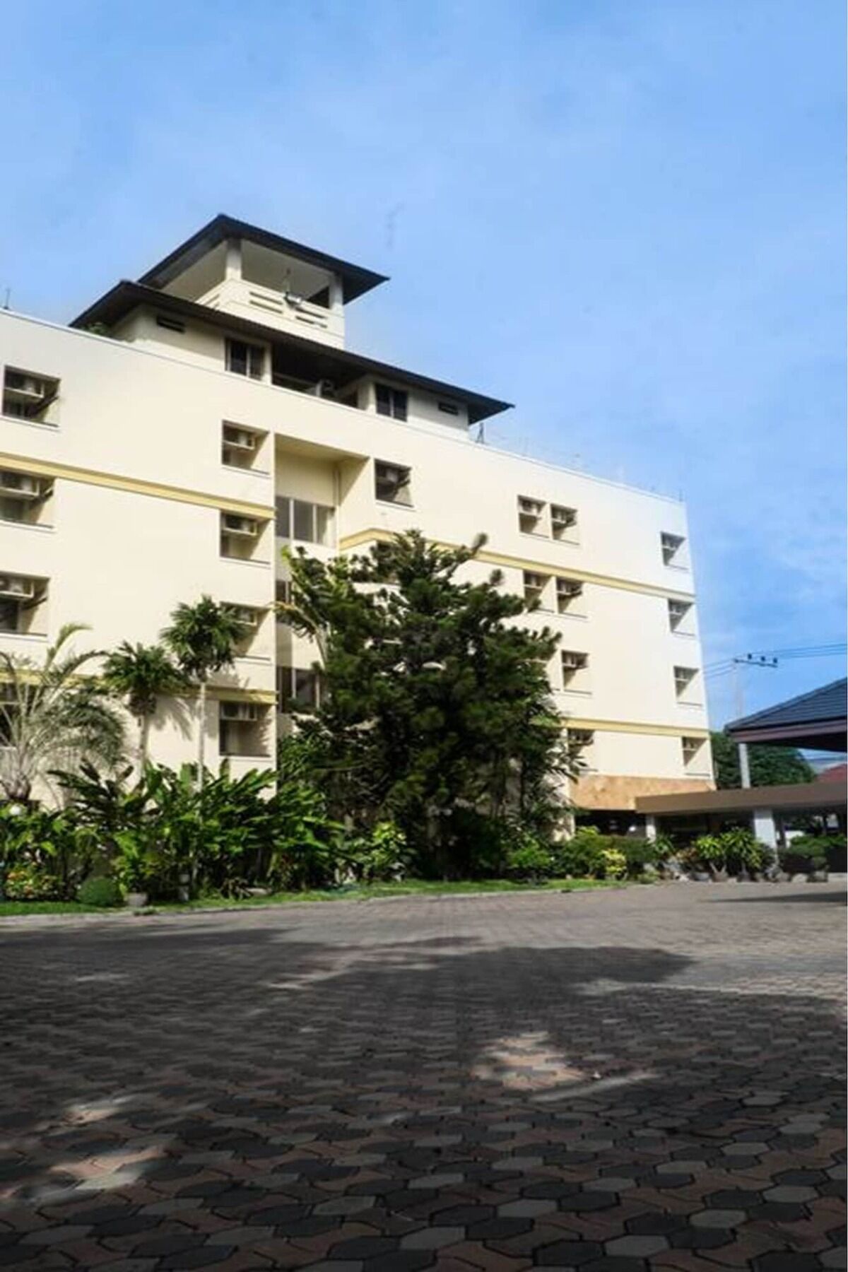 Palm Ville Pass Up Mansion Chonburi Extérieur photo